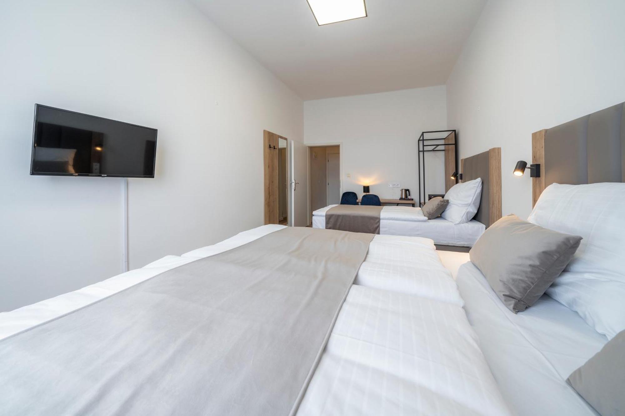 Hotel Leon Praag Buitenkant foto