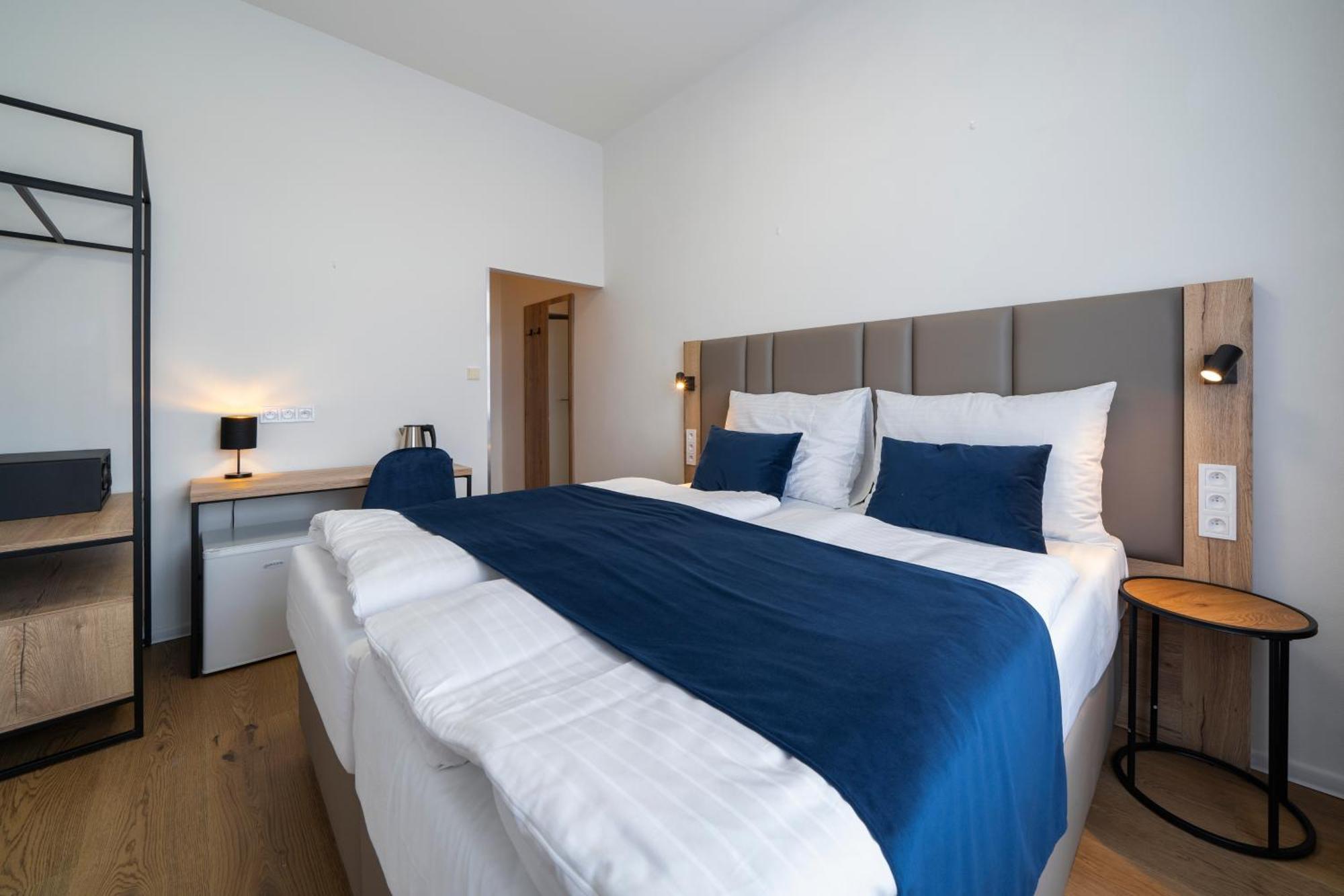 Hotel Leon Praag Buitenkant foto