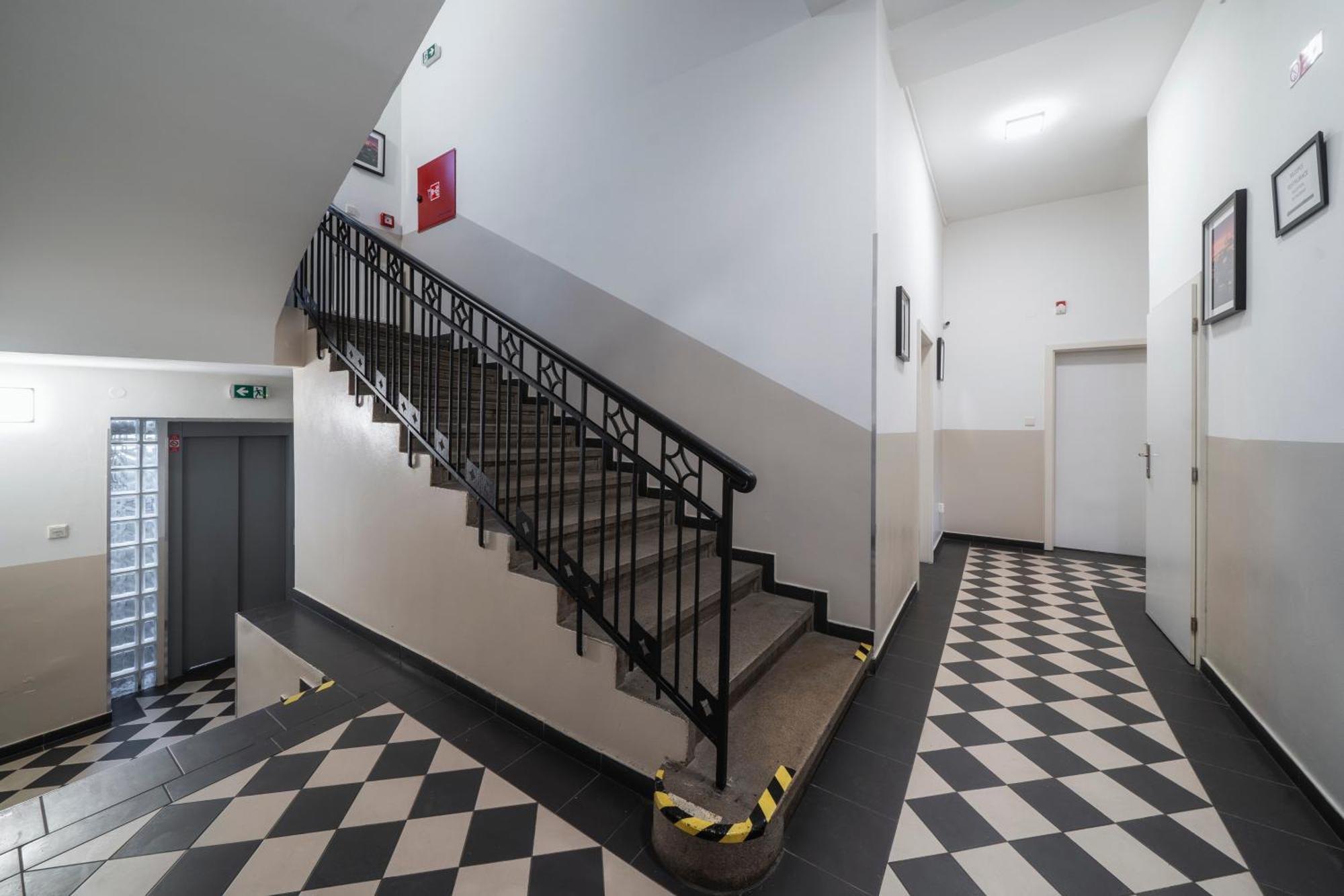 Hotel Leon Praag Buitenkant foto